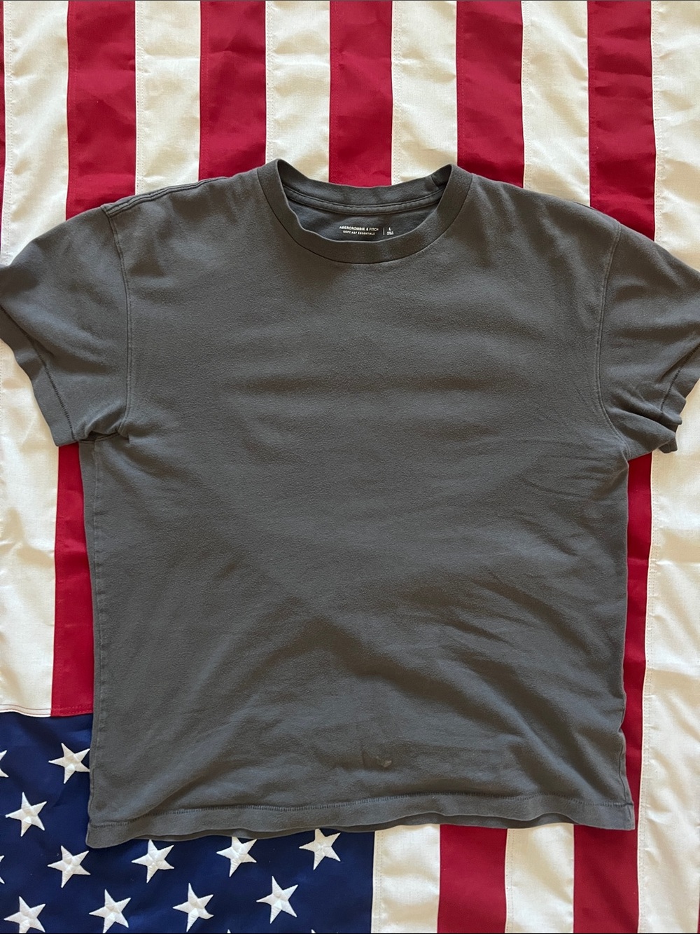 Abercrombie t-shirt